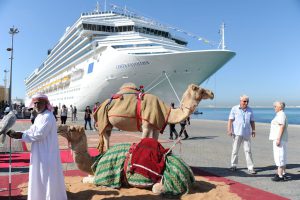 Die Costa Favolosa in Dubai. Foto: Visit Dubai