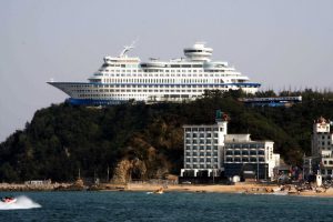 Das Sun Cruise Resort & Yacht Hotel in Südkorea. Foto: parhessiastes, CC BY-SA 2.0, via Wikimedia Commons