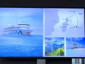 AIDAaura im Indischen Ozean