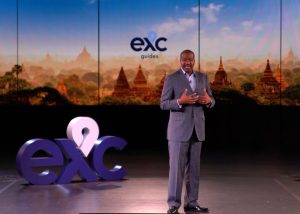 Orlando Ashford während der Präsentation von EXC. Foto: Holland America Line