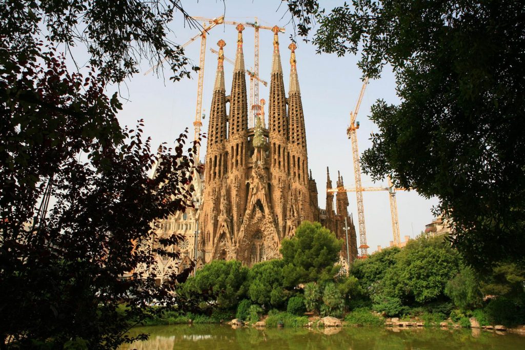 Barcelona wird Ziel der Disney Magic sein. Foto: Disney Cruise Line