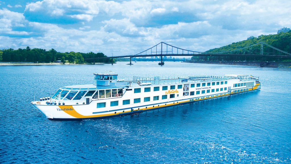 Mit der 1AVista Fidelio fahrt ihr auf der Donau bis Budapest. Foto: 1AVista Reisen GmbH