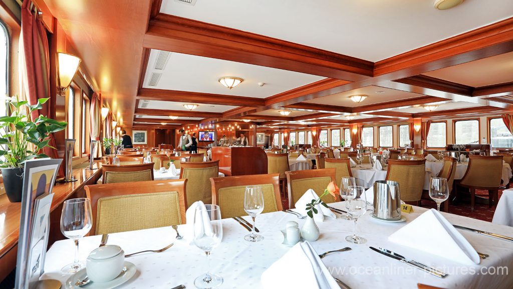 MS Elegant Lady Panorama-Restaurant. Foto: Oliver Asmussen/oceanliner-pictures.com