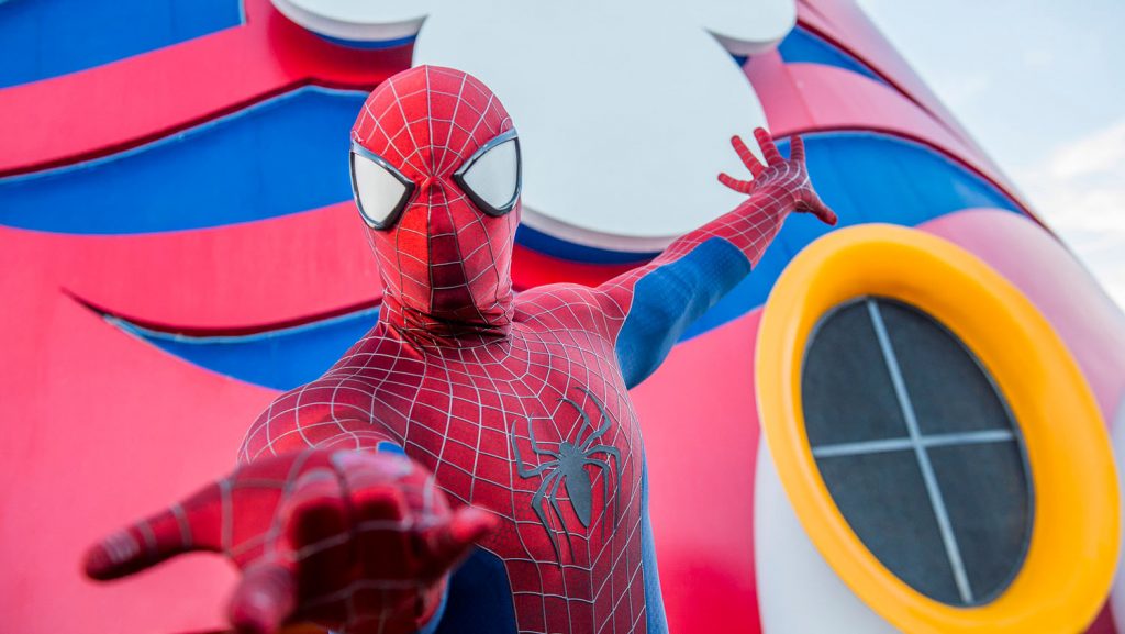 Spider Man an Bord der Disney Magic. Foto: Disney Cruise Line/Chloe Rice