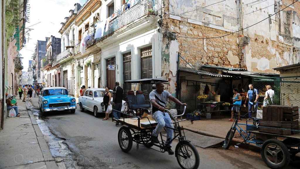 Typische Strasse in Havanna. / Foto: Oliver Asmussen/oceanliner-pictures.com