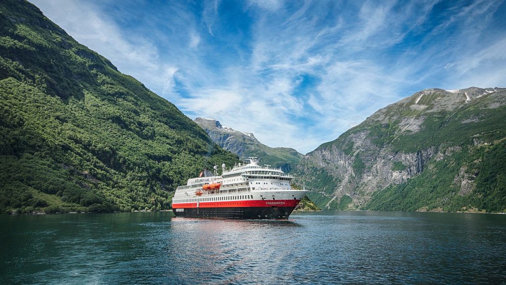 Die Finnmarken der Hurtigruten. Foto: Hurtigruten