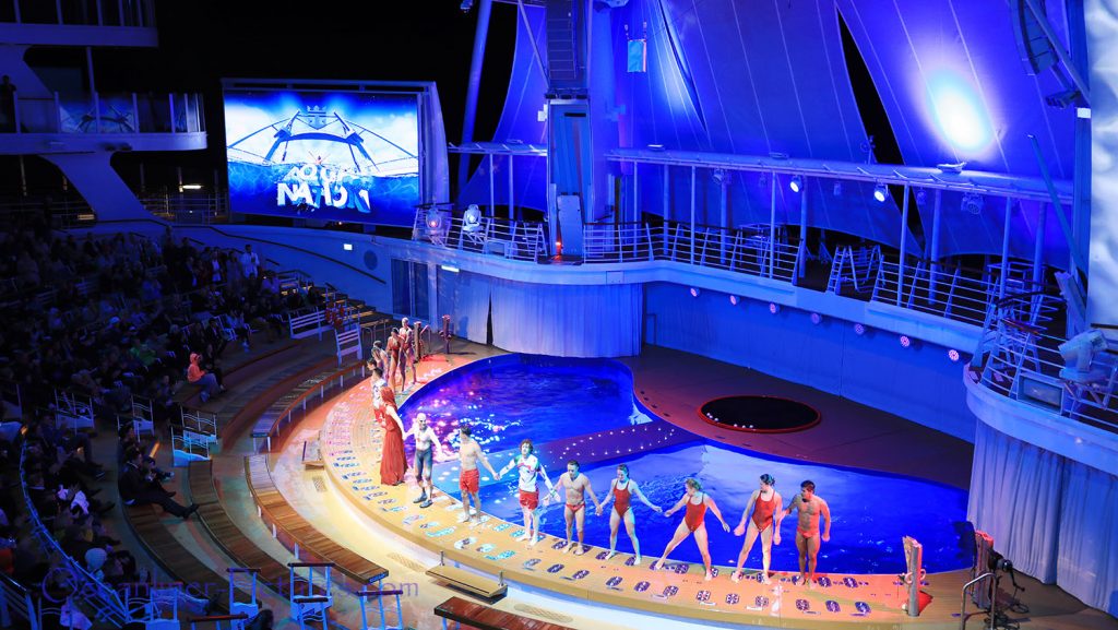 Aqua Nation show Symphony of the Seas. / Foto: Oliver Asmussen/oceanliner-pictures.com