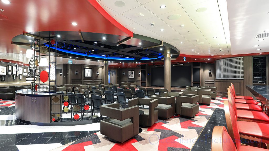 Social Comedy and Night Club Norwegian Bliss. / Foto: Oliver Asmussen/oceanliner-pictures.com