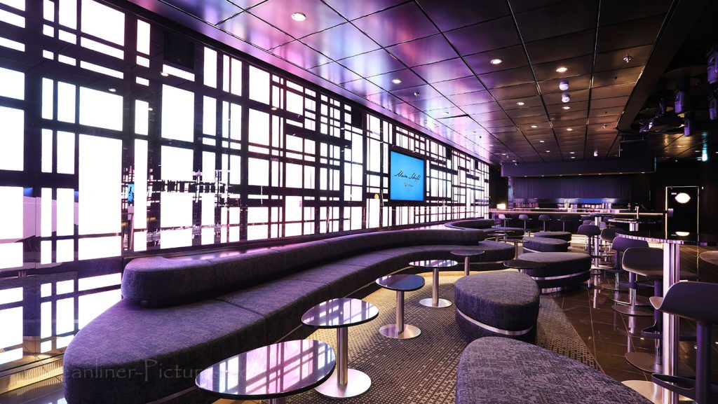 Mein Schiff 1 Abtanz Bar. / Foto: Oliver Asmussen/oceanliner-pictures.com