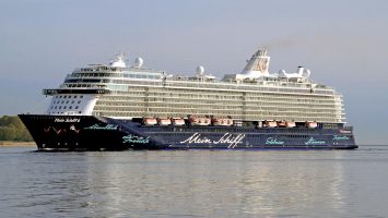 Die Mein Schiff 6 ist das neuste Schiff von TUI Cruises. Foto: lenthe/touristik-foto.de