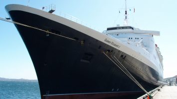 Die Queen Elizabeth 2 feiert Jubiläum. Foto: Cunard/Christ Frame und Rachelle Cross