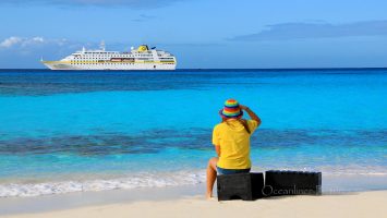 MS Hamburg vor Great Inagua Island, Bahamas. / Foto: Oliver Asmussen/oceanliner-pictures.com