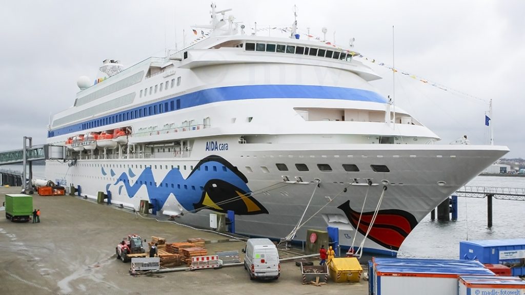 AIDA Cara im Terminal Kiel, Foto: madle-fotowelt