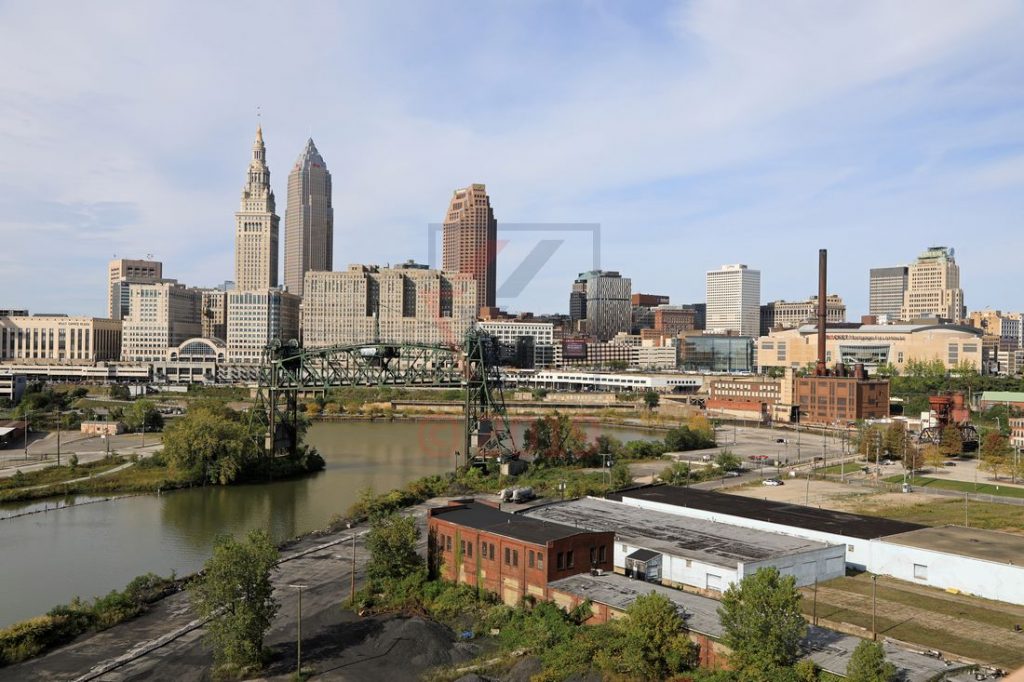 Cleveland Skyline mit Cuyahoga River und alter Hubbrücke / Foto: Oliver Asmussen/oceanliner-pictures.com