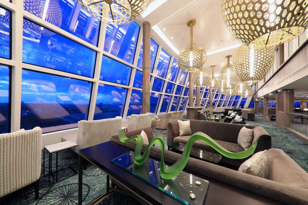 Observation Lounge Norwegian Encore / Foto: Oliver Asmussen/oceanliner-pictures.com