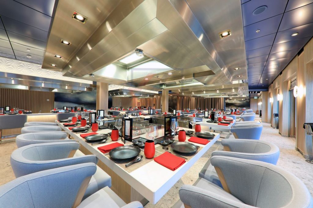 Teppanyaki Restaurant Norwegian Encore / Foto: Oliver Asmussen/oceanliner-pictures.com